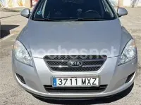 Usado Kia Ceed 122 CV (89 kW) 2008 Gris / plata Utilitario