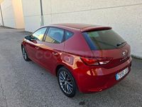 Usado Seat Leon CONNECT 150 CV (110 kW) 2016 Rojo Berlina