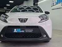 Usado Toyota Aygo X Play 72 CV (52 kW) 2022 Blanco SUV