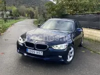 Usado BMW 318 143 CV (105 kW) 2013 Azul Berlina