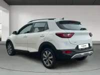 Usado Kia Stonic 120 CV (88 kW) 2024 Blanco SUV