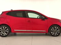 Usado Renault Clio V Techno 100 CV (73 kW) 2025 Rojo Berlina
