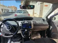 Usado Renault Grand Scénic II Dynamique 130 CV (95 kW) 2008 Negro Monovolumen
