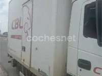 Usado Nissan Cabstar 110 CV (80 kW) 2010 Blanco Pickup/Camioneta