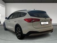 Usado Ford Focus Active 125 CV (91 kW) 2019 Blanco Familiar