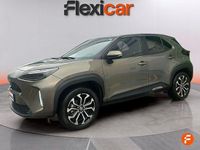 Usado Toyota Yaris Hybrid Connect Style 116 CV (85 kW) 2022 Beige