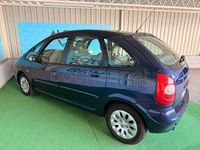 Usado Citroën Xsara Picasso 90 CV (66 kW) 2003 Azul Monovolumen