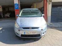 Usado Ford S-MAX Trend 140 CV (102 kW) 2007 Gris / plata Monovolumen