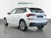 Usado Skoda Kamiq 150 CV (110 kW) 2025 Blanco SUV