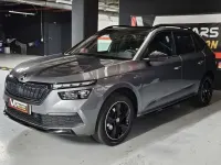 Usado Skoda Kamiq Monte Carlo 110 CV (80 kW) 2022 Gris SUV