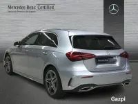 Usado Mercedes A180 AMG line 136 CV (100 kW) 2025 Plata hightech Berlina