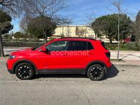Usado VW T-Cross Edition 95 CV (69 kW) 2019 Rojo SUV