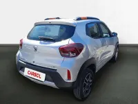 Usado Dacia Spring Comfort Plus 33 kW (45 CV) 2022 Blanco Utilitario