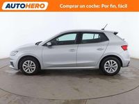 Usado Skoda Fabia Ambition 95 CV (69 kW) 2021 Gris Utilitario