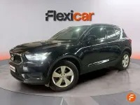 Usado Volvo XC40 Momentum 129 CV (94 kW) 2020 Blanco SUV