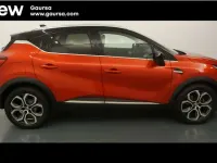 Usado Renault Captur Zen 140 CV (102 kW) 2021 Negro SUV