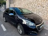 Usado Peugeot 208 Style 82 CV (60 kW) 2018 Azul Utilitario