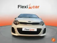 Usado Kia Rio 84 CV (61 kW) 2017 Blanco Utilitario
