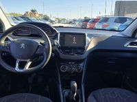 Usado Peugeot 2008 Active 100 CV (73 kW) 2016 Blanco SUV