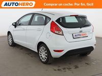 Usado Ford Fiesta Trend 82 CV (60 kW) 2014 Blanco Berlina