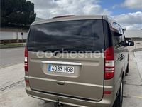 Usado Mercedes Viano 150 CV (110 kW) 2011 Beige Monovolumen