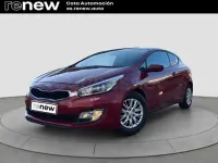 Usado Kia ProCeed 110 CV (80 kW) 2016 Rojo Utilitario
