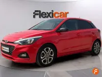 Usado Hyundai i20 101 CV (74 kW) 2020 Rojo Utilitario
