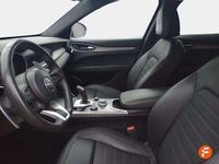 Usado Alfa Romeo Stelvio Sprint 160 CV (117 kW) 2022 Blanco SUV