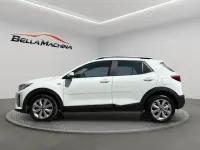 Usado Kia Stonic Plus 84 CV (61 kW) 2022 Blanco SUV