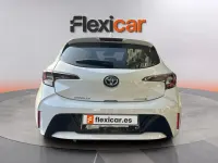 Usado Toyota Corolla Style 122 CV (89 kW) 2022 Blanco Berlina