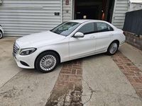 Usado Mercedes C220 170 CV (125 kW) 2015 Blanco Berlina