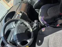 Usado Hyundai Matrix GLS 103 CV (75 kW) 2002 Gris / plata Monovolumen