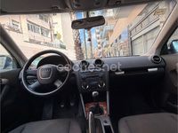 Usado Audi A3 Ambiente 105 CV (77 kW) 2005 Azul Utilitario