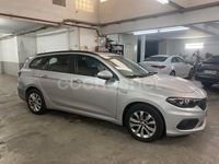 Usado Fiat Tipo Lounge 95 CV (69 kW) 2018 Gris / plata Familiar