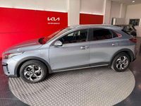 Usado Kia XCeed 101 CV (74 kW) 2025 Gris SUV