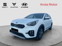 Usado Kia Niro 141 CV (103 kW) 2021 Blanco SUV