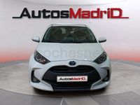 Usado Toyota Yaris Hybrid Active 116 CV (85 kW) 2022 Blanco Berlina
