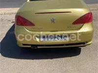 Usado Peugeot 307 CC 110 CV (80 kW) 2004 Amarillo Descapotable