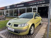 Usado Renault Mégane II Dynamique 115 CV (84 kW) 2004 Verde Berlina