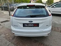 Usado Ford Focus Trend 116 CV (85 kW) 2010 Blanco Utilitario