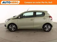Usado Peugeot 108 Allure 72 CV (52 kW) 2022 Verde Berlina