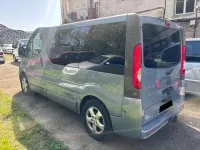 Usado Renault Trafic Privilege 150 CV (110 kW) 2011 Gris Monovolumen