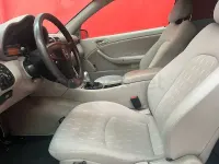 Usado Mercedes C220 143 CV (105 kW) 2003 Azul Berlina