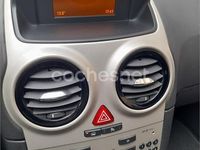 Usado Opel Corsa Enjoy 80 CV (58 kW) 2008 Beige Berlina