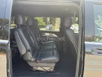 Usado Mercedes V300 Avantgarde 239 CV (175 kW) 2026 Negro Monovolumen