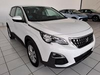Usado Peugeot 3008 Active 130 CV (95 kW) 2017 Blanco SUV