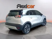 Usado Opel Crossland Elegance 131 CV (96 kW) 2024 Gris SUV
