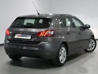 Usado Peugeot 308 Active 130 CV (95 kW) 2014 Marrón Berlina