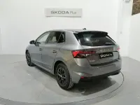 Usado Skoda Fabia Selection 115 CV (84 kW) 2025 Gris / plata Utilitario