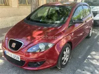 Usado Seat Altea Reference 102 CV (75 kW) 2005 Granate Monovolumen